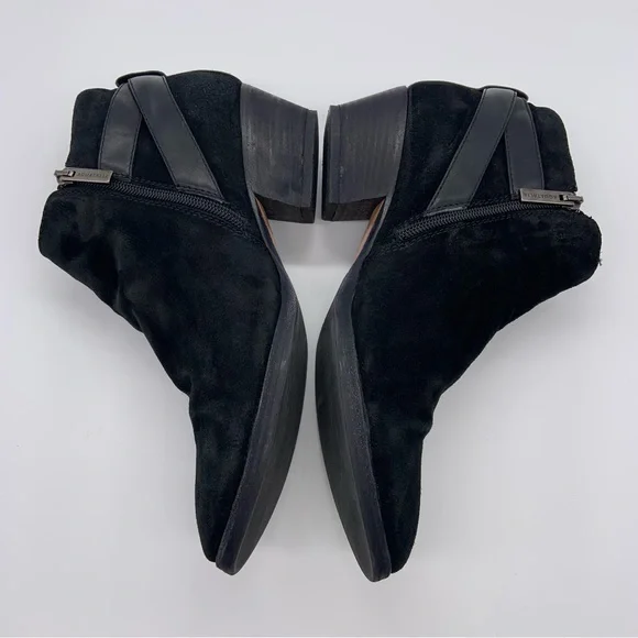 Aquatalia Black Suede Waterproof Farin Ankle Booties Boots Women Size 9 Italy - Picture 12 of 16